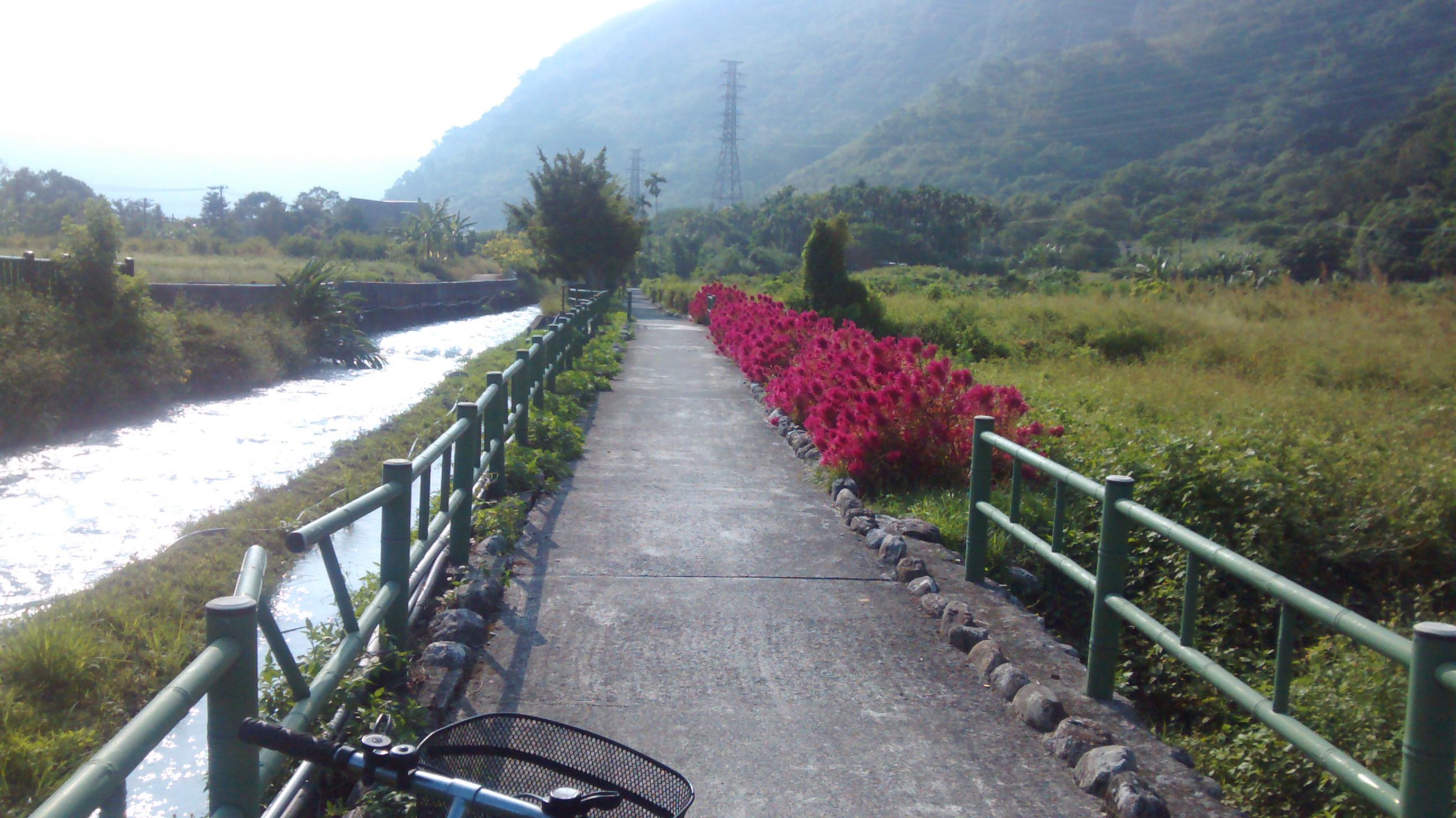 Bike route to Carp
Lake